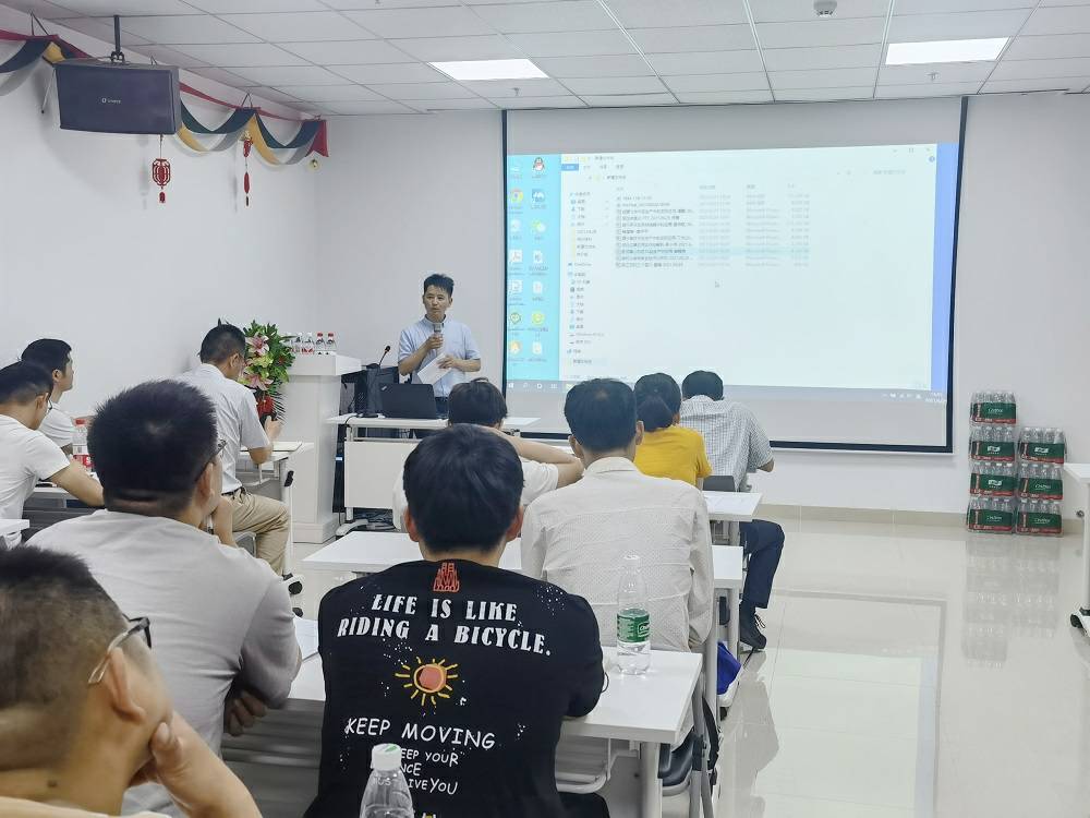 南昌健行商务信息服务有限公司药业技术交流会 (3) - 副本.jpg